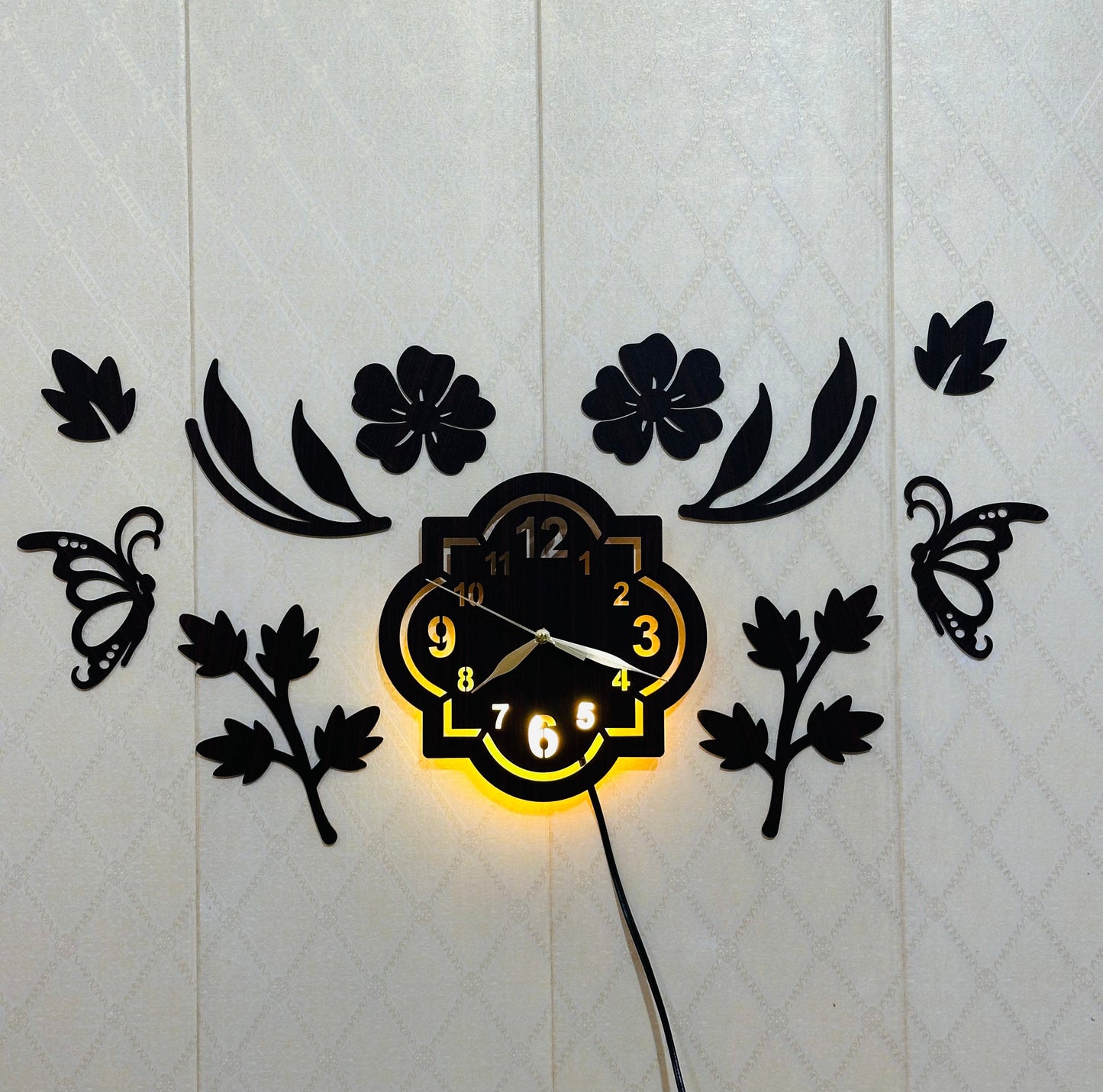 Floral design beautiful wall clock